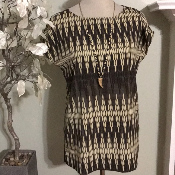 Banana Republic Tops - BANANA REPUBLIC TOP